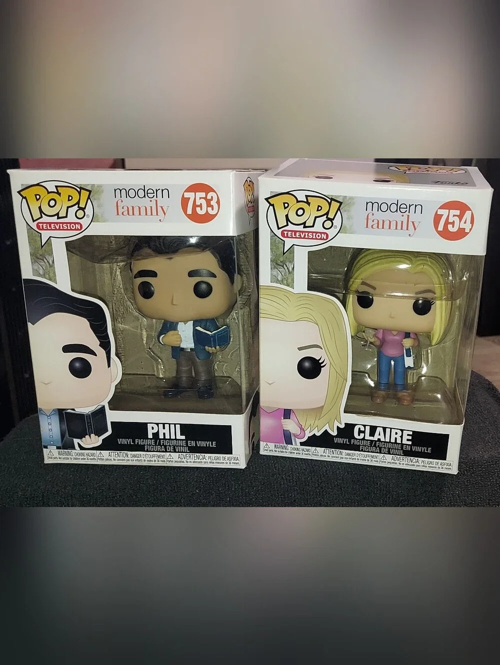 Funko Pop! Modern Family Complete Main Cast Set(6 Figures) -Vaulted & New in Box